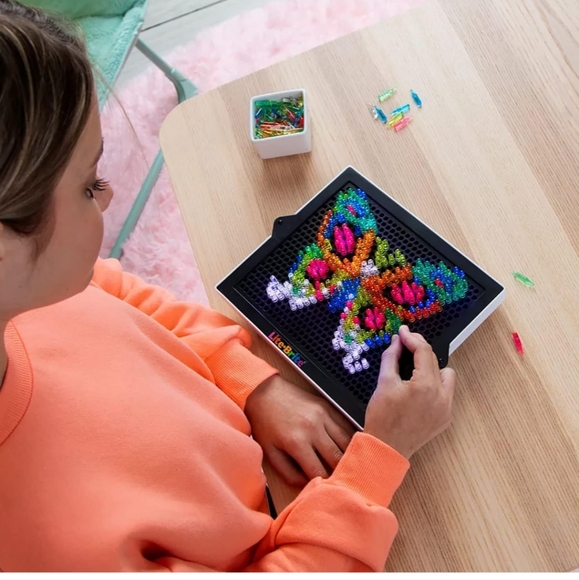 Lite-Brite - Picture 3 of 5